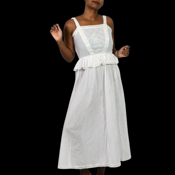 Vintage Cotton Night Dress White Nightgown Victorian Prairie Country Farm Medium - Picture 13 of 14